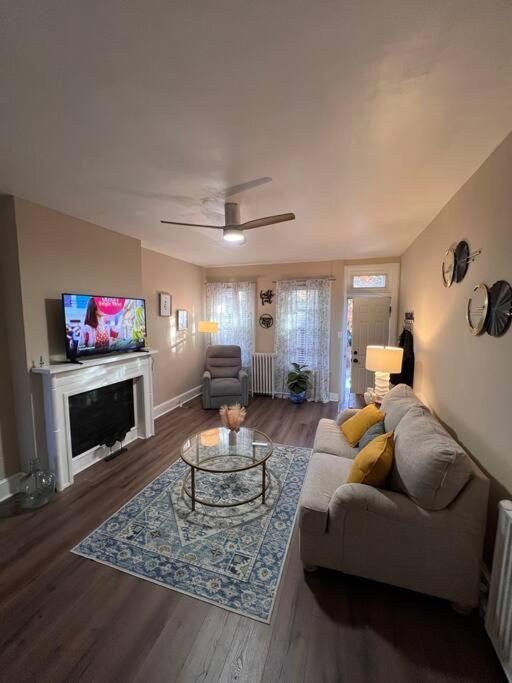 Cozy On The Hill Apartment Wilmington Exterior photo